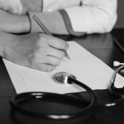 Doktor Hatası Nedeniyle Tazminat Davası Nasıl Açılır? 1